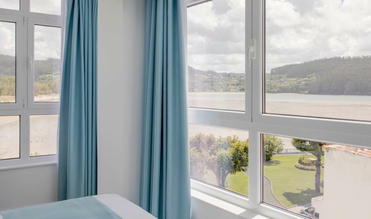 Hostal Praia Madalena Cedeira Eksteriør bilde